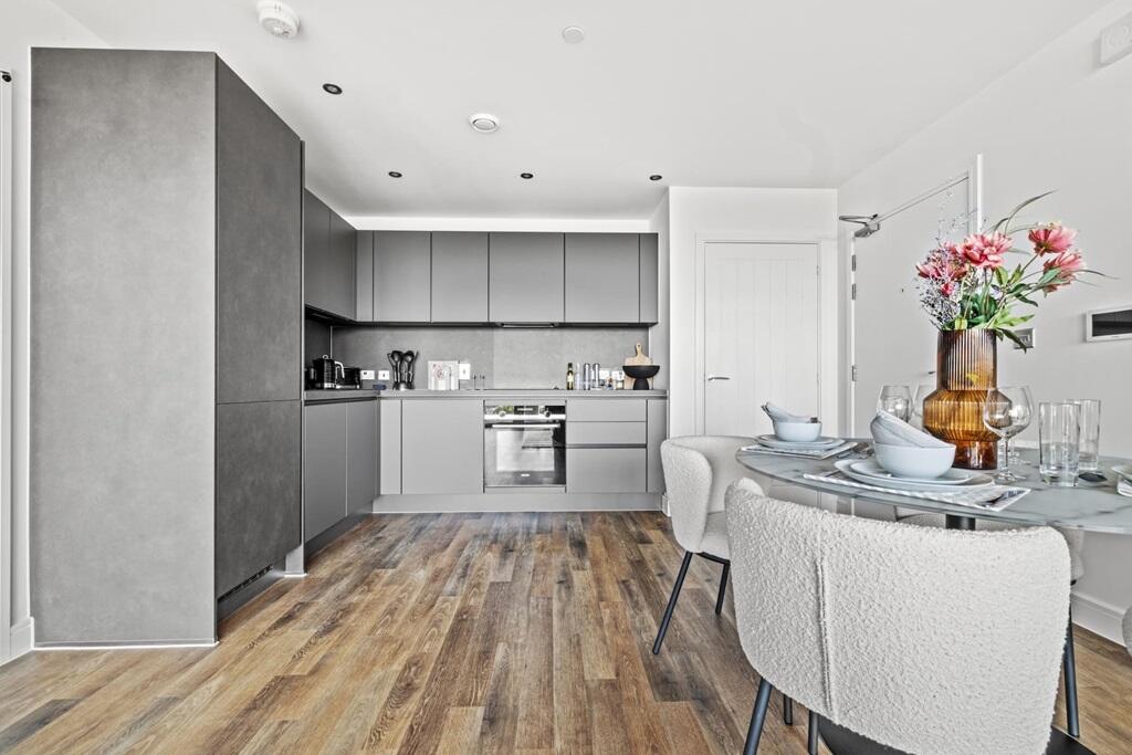 Main image of property: 118 Oliver Road,
London,
E10 5UJ