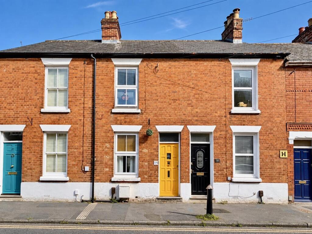 Main image of property: Pennyfarthing Street, Salisbury