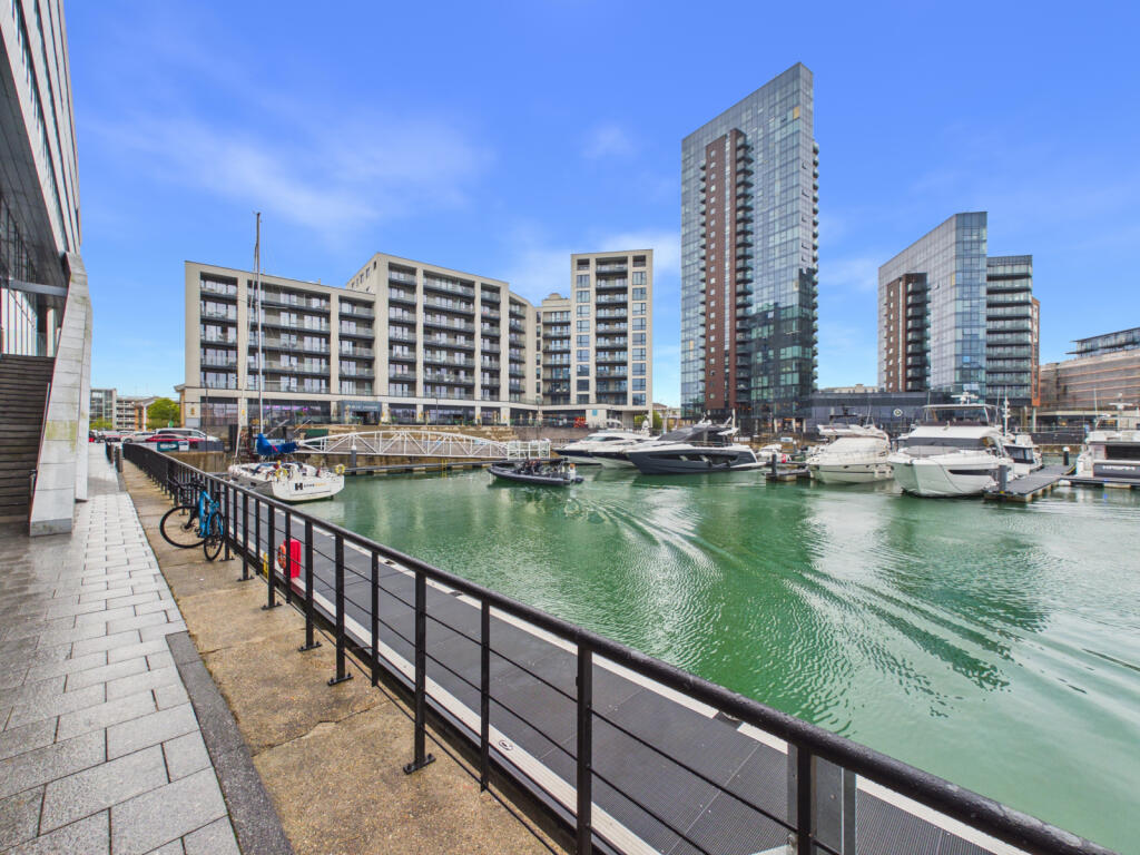 Main image of property: Maritime Walk, Ocean Village, Southampton