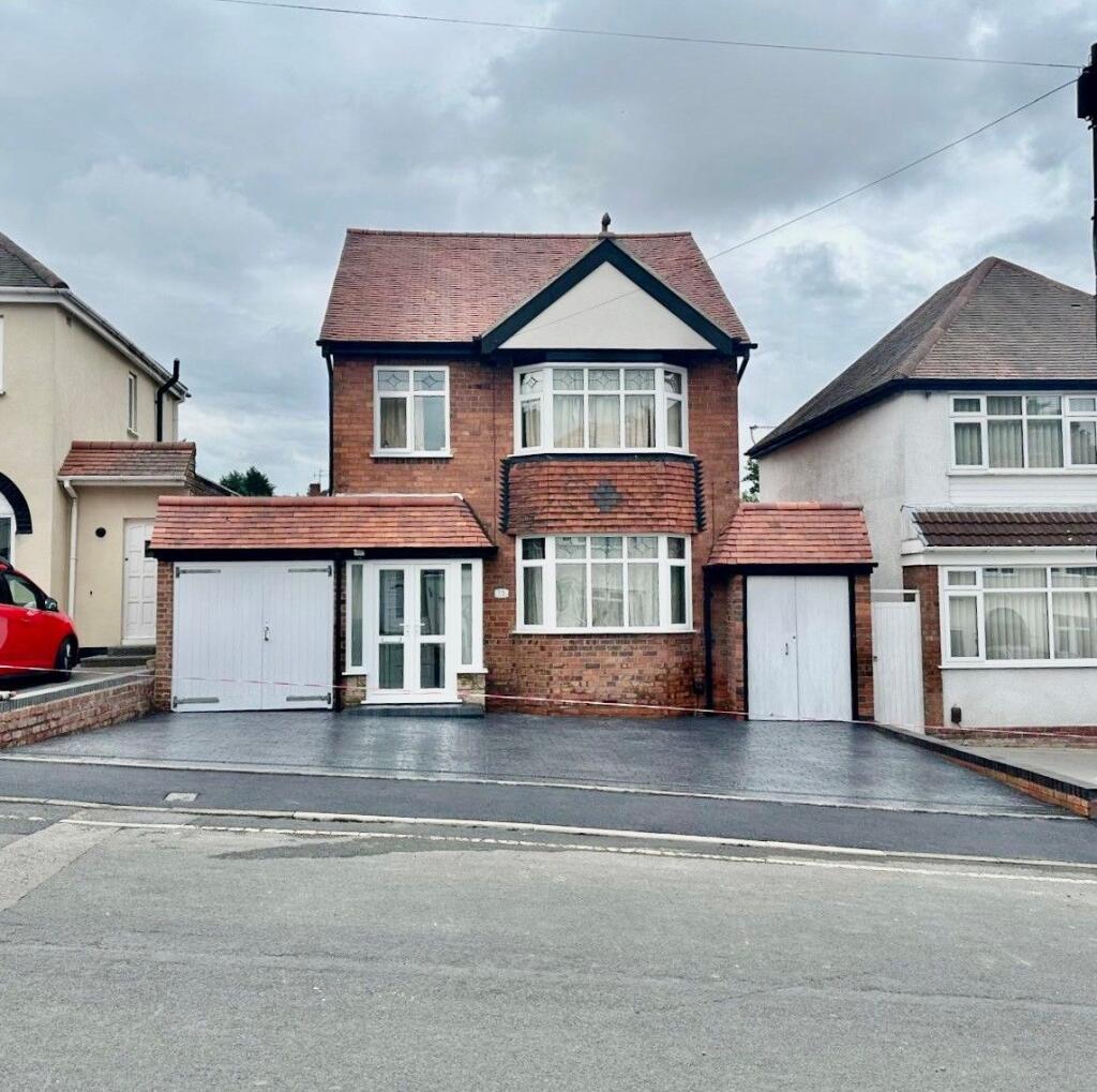 Main image of property: Dingle Road, Dudley, DY2 8AQ