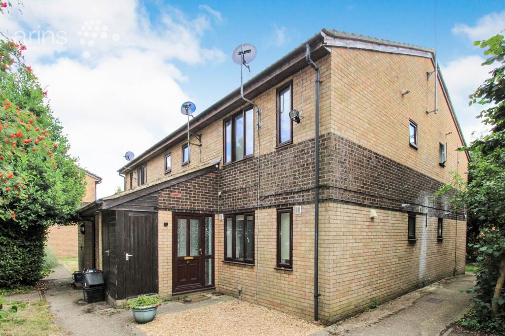 Main image of property: Marefield, Lower Earley, RG6