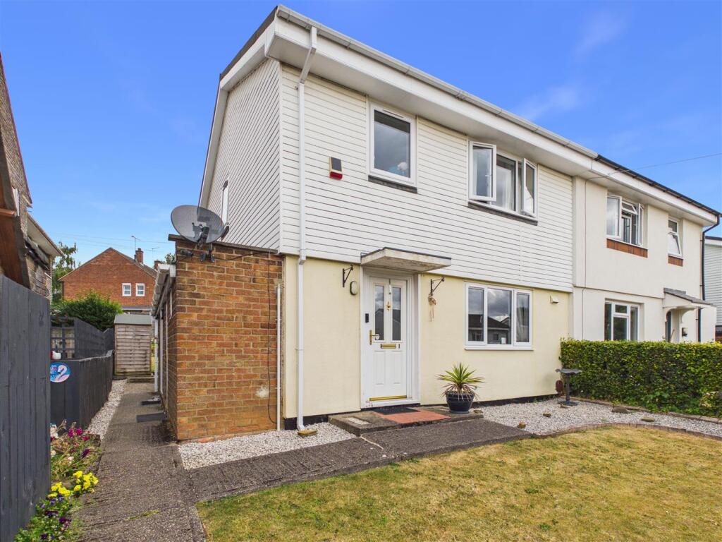 Main image of property: Holme Close, Dronfield Woodhouse, Dronfield