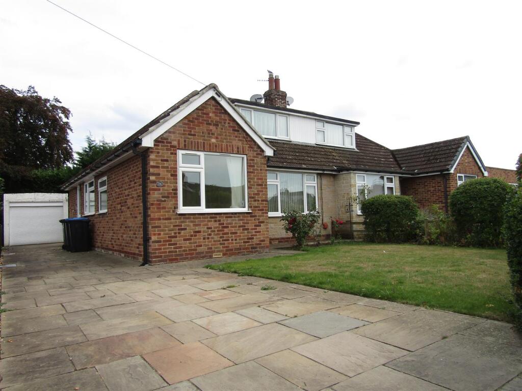 Main image of property: Chatsworth Grove, Boroughbridge, York