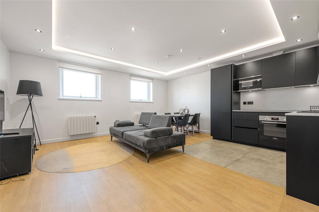 Main image of property: Holloway Road, Islington, London, N7