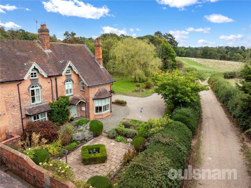 Main image of property: Brookhouse Road, Blackwell, Bromsgrove, Worcestershire, B60