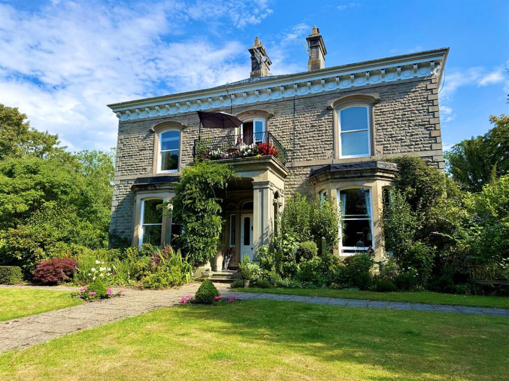 Main image of property: Swallow House Lane, Hayfield, High Peak