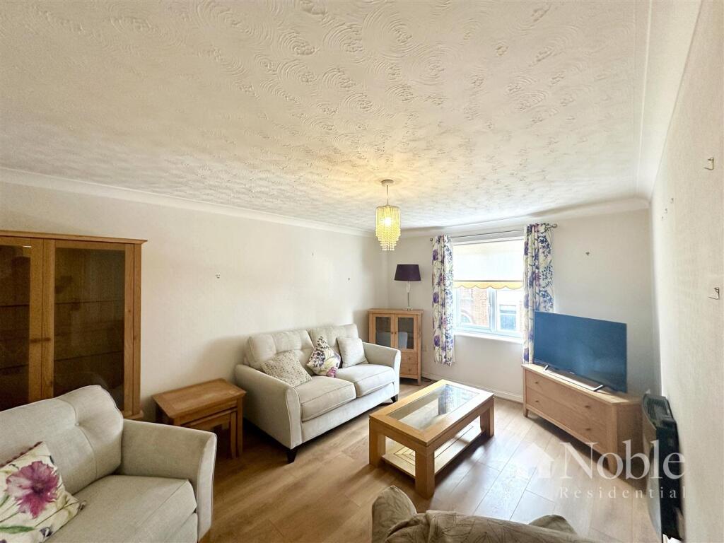 Main image of property: Eastfield Road, Brentwood