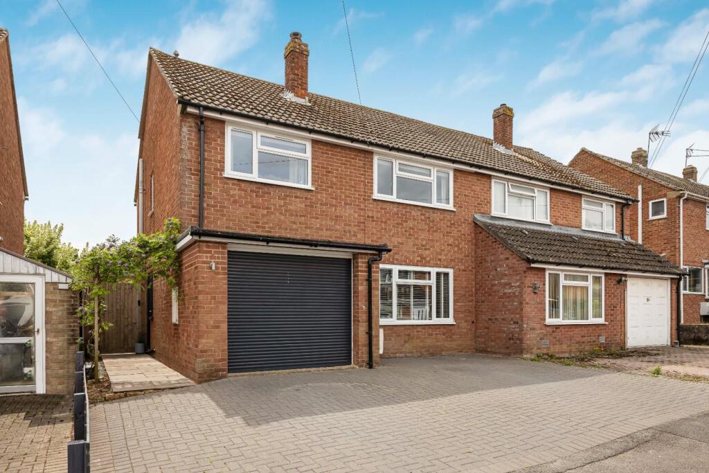Main image of property: Quarry Gardens, Cam