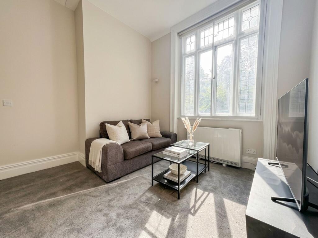Main image of property: Queens Gardens, London, W2