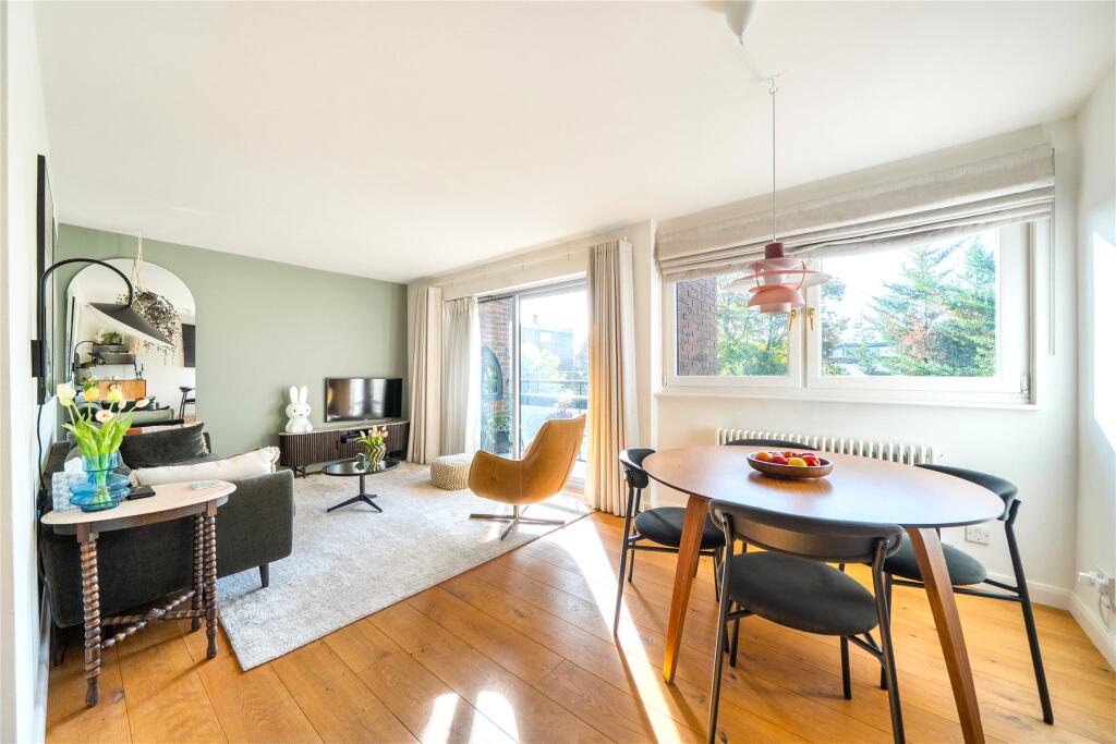 Main image of property: Avenue Elmers, Surbiton, KT6