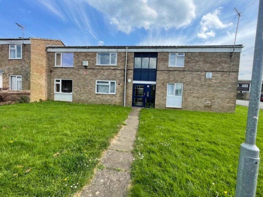 Main image of property: Evans Close, Daventry, West Northamptonshire