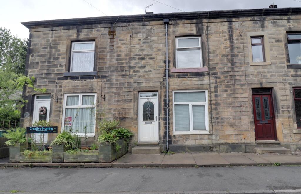 Main image of property: 560 Rochdale Road, Todmorden