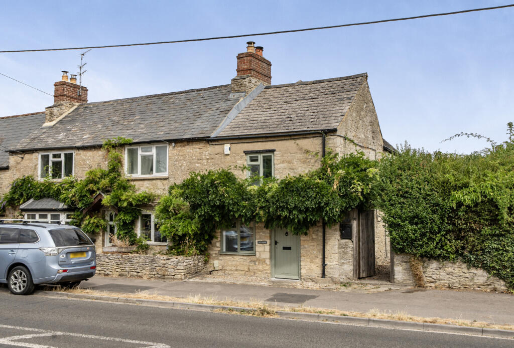 Main image of property: Main Road, Long Hanborough, Oxfordshire, OX29