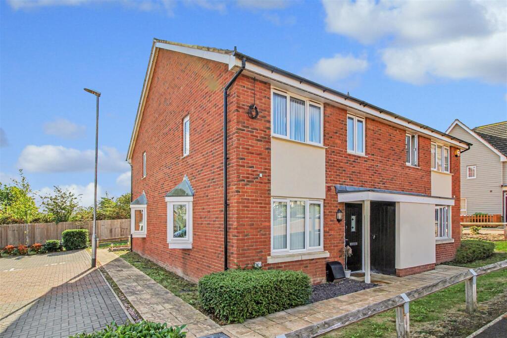 Main image of property: NN8, Neptune Road, Wellingborough