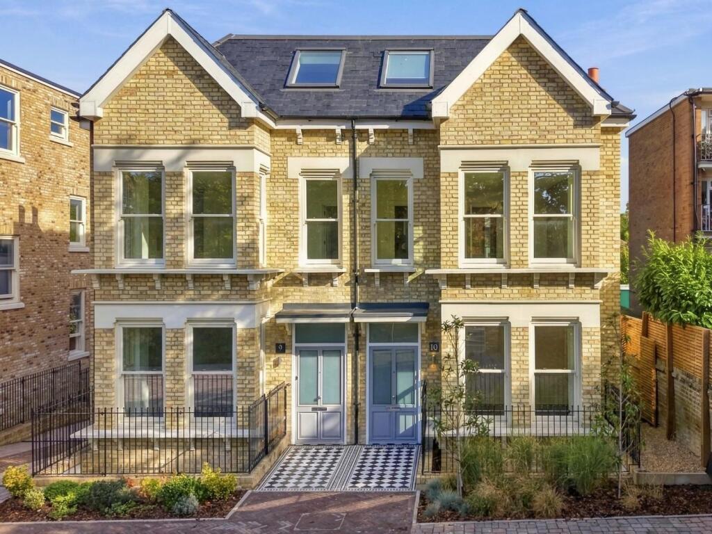 Main image of property: Castlebar Hill, Ealing, W5