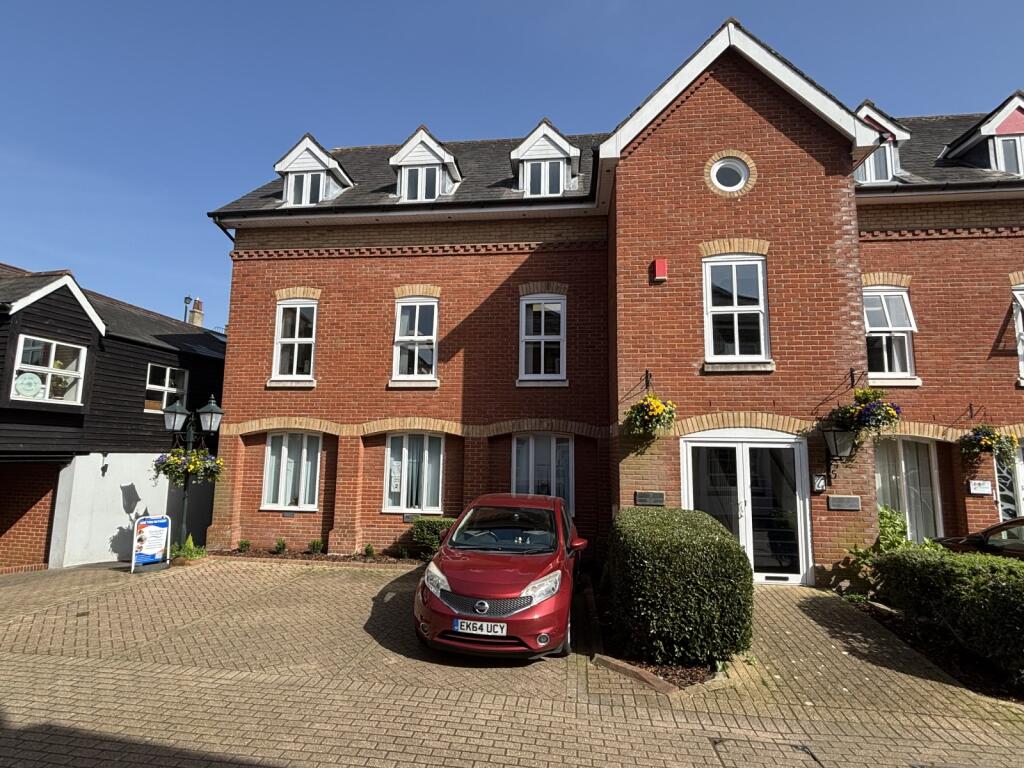 Main image of property: Charlecote Mews, Staple Gardens, Winchester, Hampshire, SO23