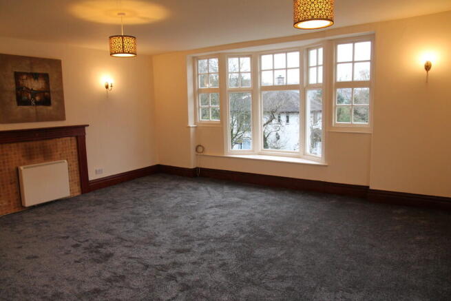 Flat 1: Living Ro...