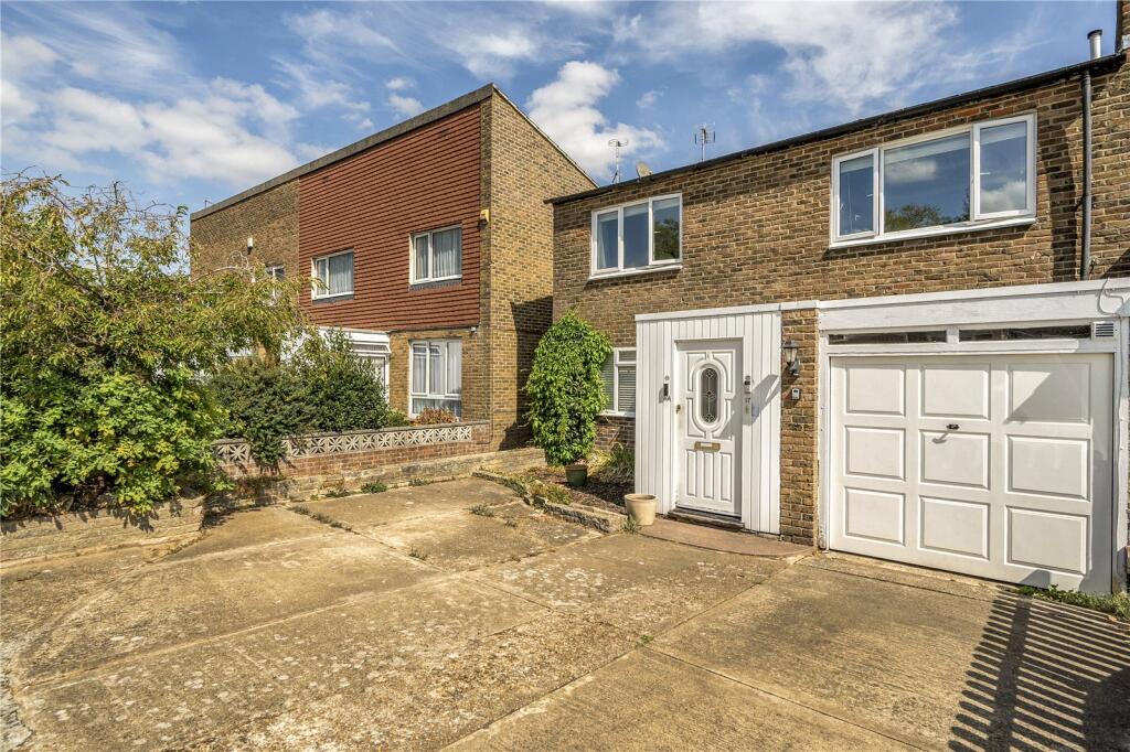 Main image of property: Lismore Crescent, Crawley, West Sussex