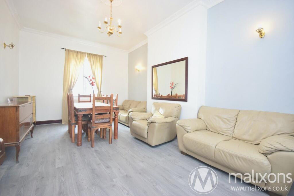 Main image of property: Brightwell Crescent, London, SW17