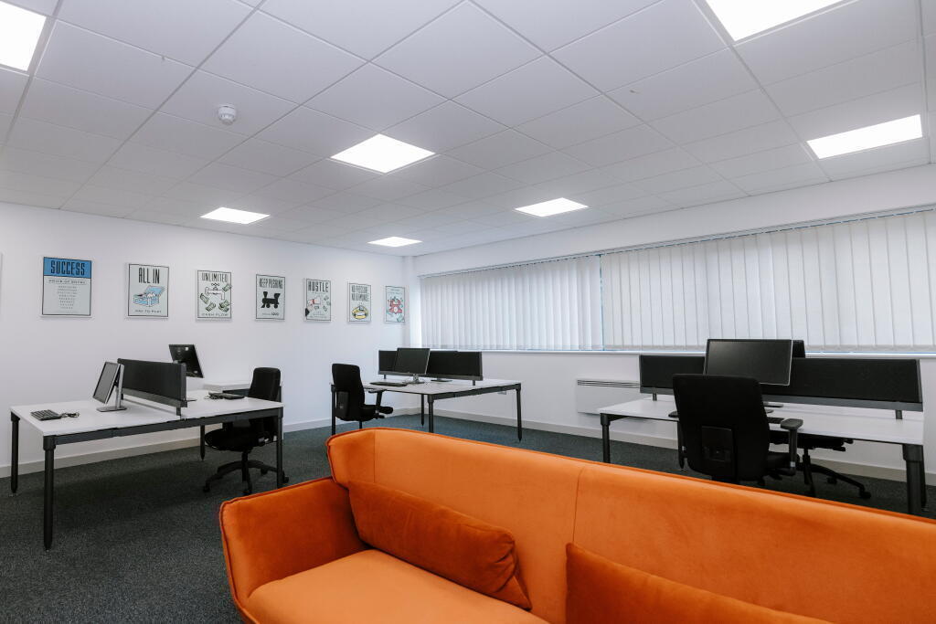 500sqft office