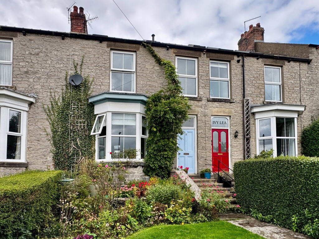 Main image of property: 3 The Mount, Leyburn
