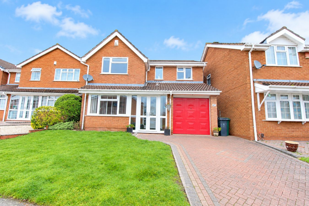 Main image of property: The Parkway, Walsall, WS4