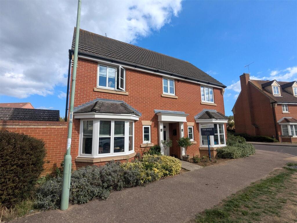 Main image of property: Terry Gardens, Kesgrave, Ipswich, Suffolk, IP5