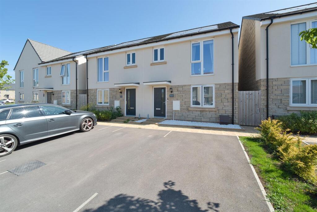 Main image of property: Dulmoor Drive, Mead Fields, BS29