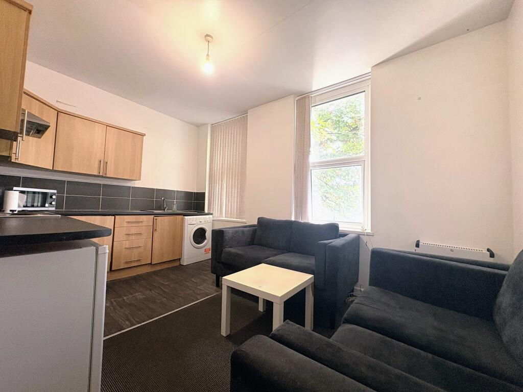 Main image of property: Clifton street, Cardiff,