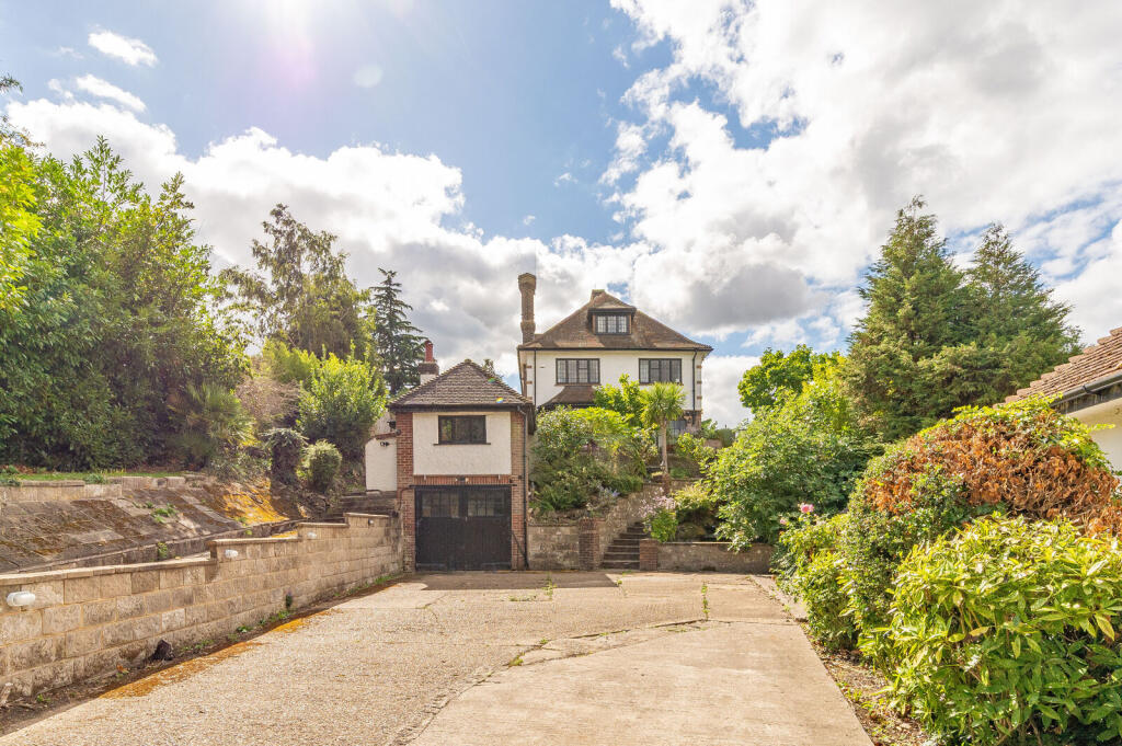 Main image of property: Addiscombe Road, Croydon, CR0