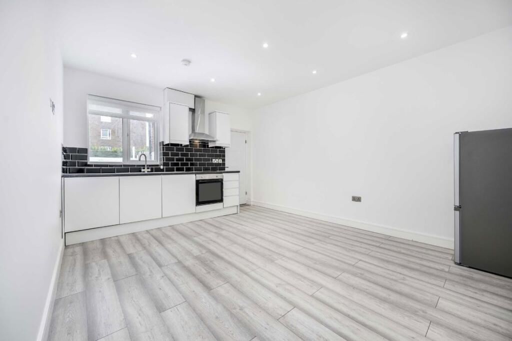 Main image of property: Stroud Green Road, London