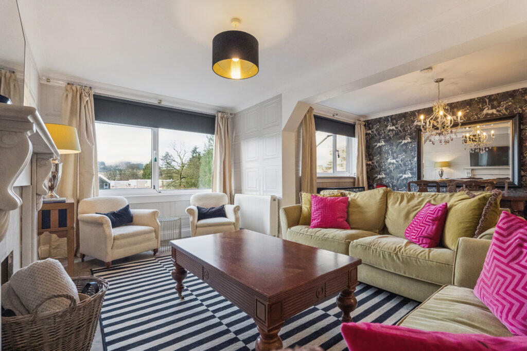 Main image of property: 6 Netherblane, Blanefield G63 9JW