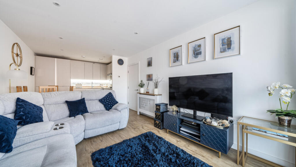 Main image of property: Palmer Court, 5 Pitcher Lane, Ashford, TW15 2DY, Ashford, TW15 2DY