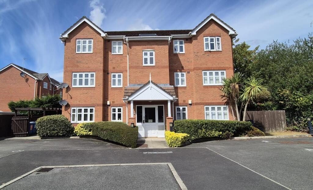 Main image of property: New Heyes, Neston