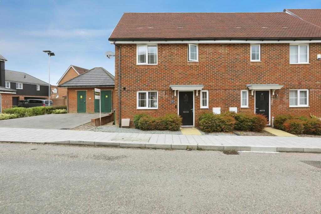Main image of property: Illett Way, Faygate, Horsham, West Sussex, RH12