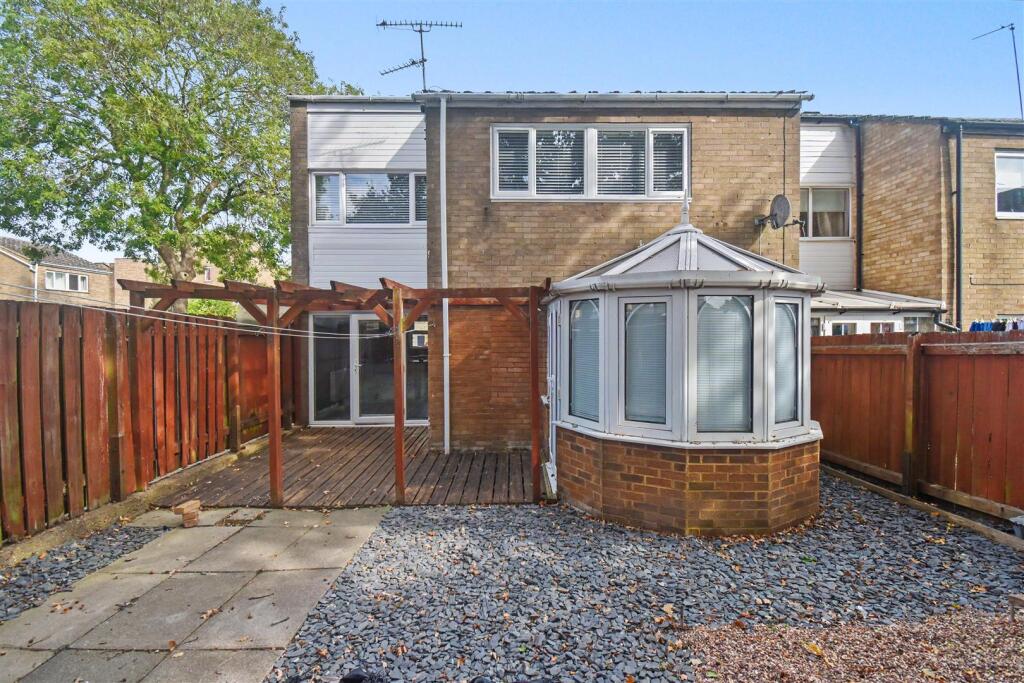 Main image of property: NN18 Epsom Walk, Corby