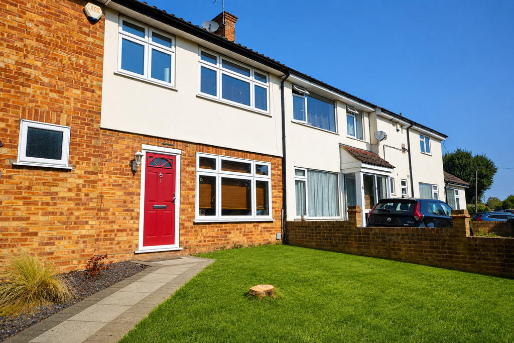 Main image of property: High Road, North Weald