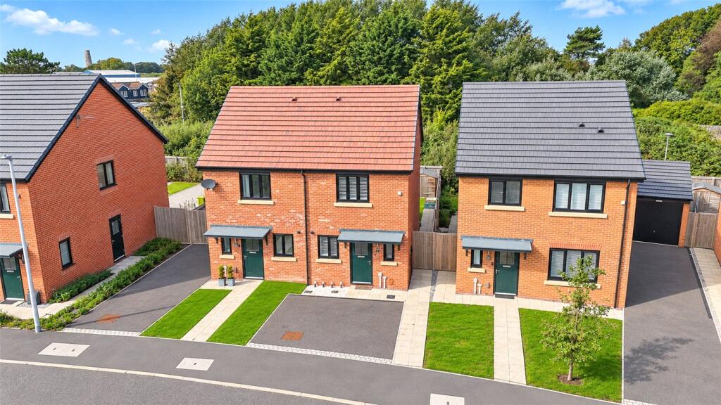 Main image of property: Jellicoe Drive, Moreton, Wirral