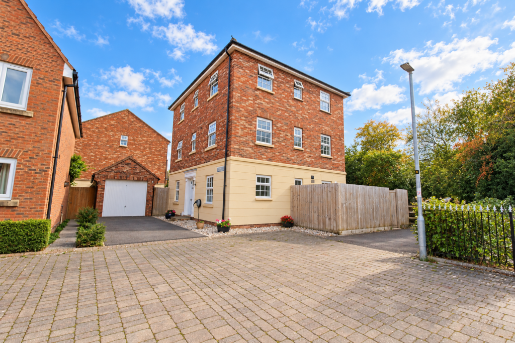 Main image of property: Kittyhawk Close, Bowerhill, Melksham, Wiltshire