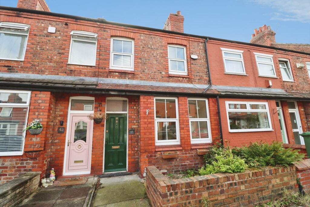 Main image of property: Oakleigh Grove, Bebington