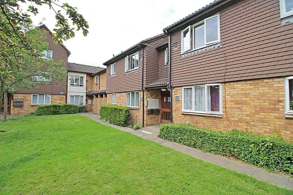 Main image of property: Brendon Close, Harlington, Middlesex, UB3 5NQ