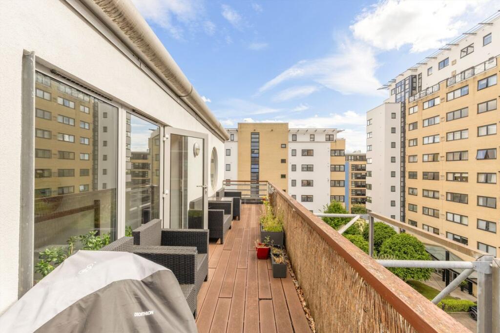 Main image of property: Hutchings Street, Canary Wharf