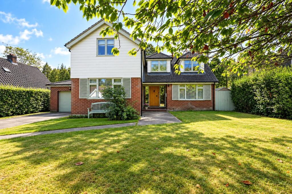 Main image of property: Longmeadows, Darras Hall, Ponteland, Newcastle upon Tyne, NE20