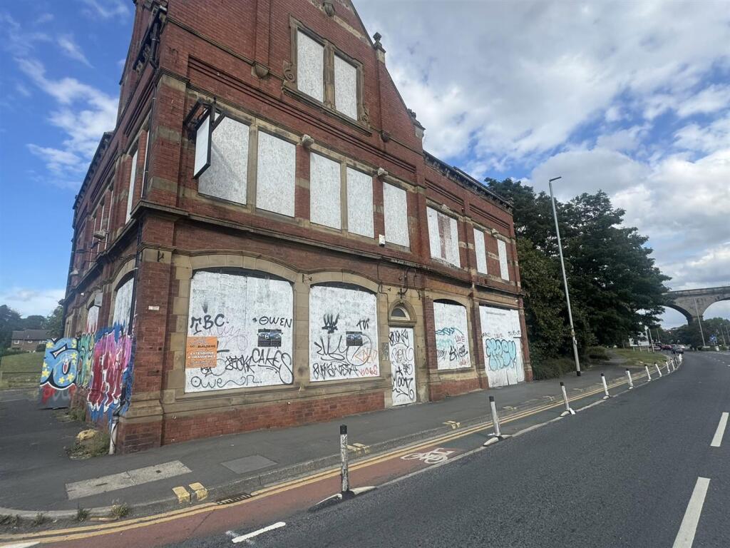 Main image of property: Kirkstall Road, Leeds