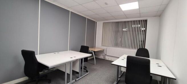 370 sq ft suite
