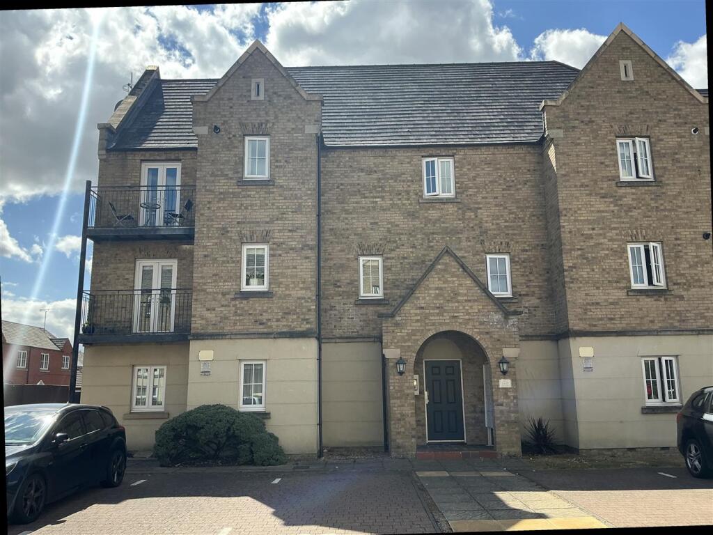 Main image of property: Avocet Close, Coton Meadows, Rugby