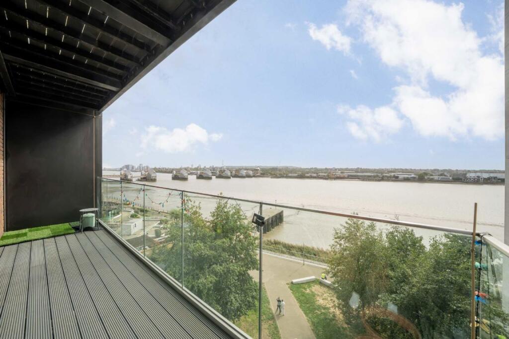 Main image of property: Starboard Way, Silvertown