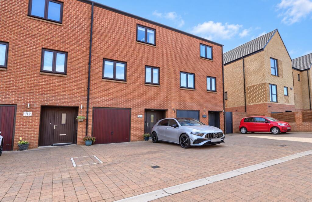 Main image of property: Grainton Court, Stockton-On-Tees, TS18