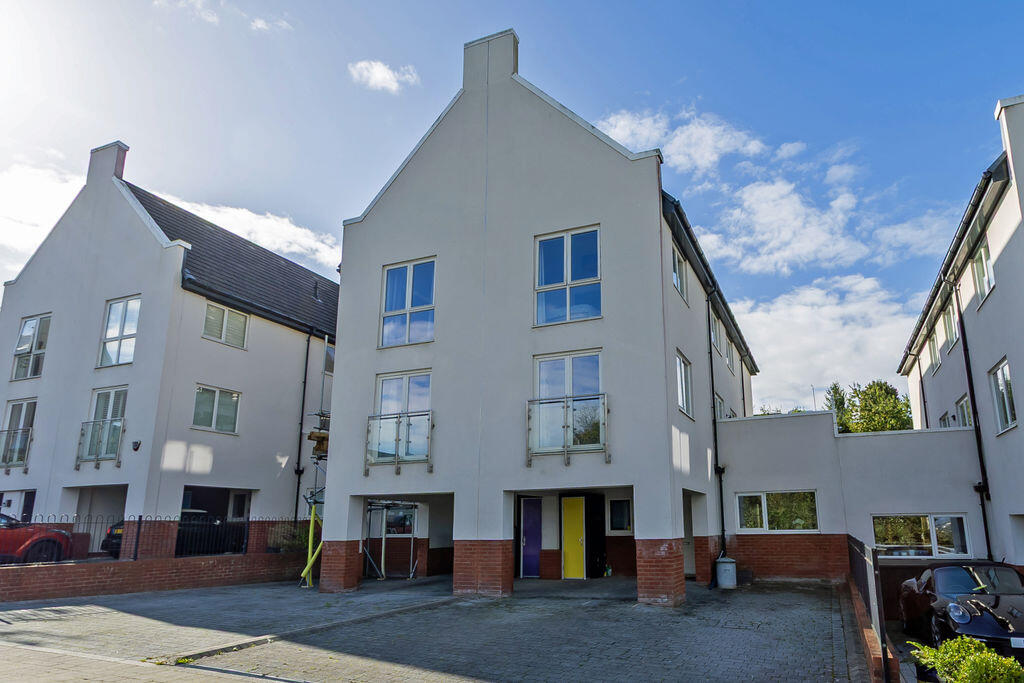Main image of property: Trem Y Bae, Penarth