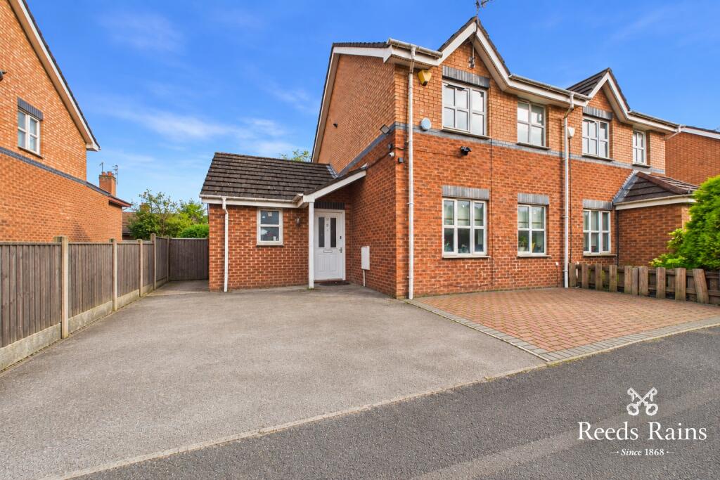 Main image of property: Melland Road, Manchester, Greater Manchester, M18